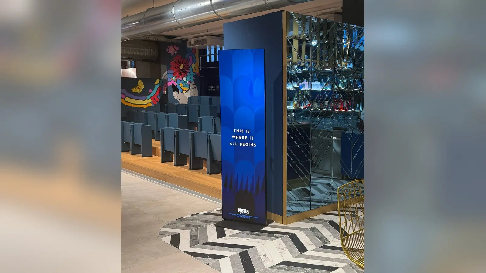 Totem ledwall Taller LED in un locale