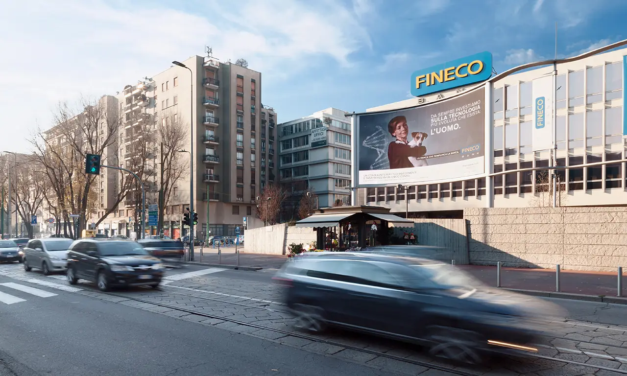 Fineco digital signage – progetto Tecnovision, foto 2