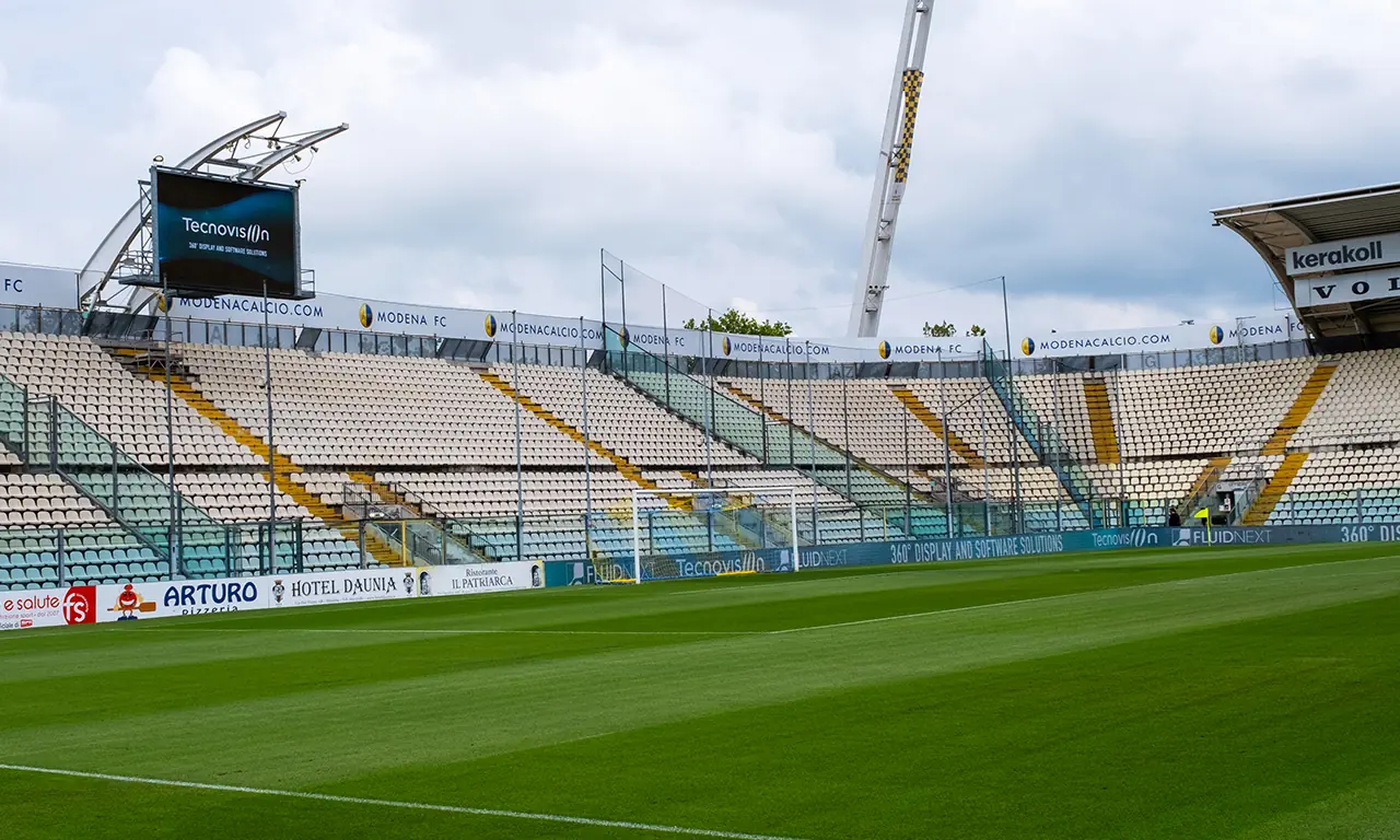 Modena F.C.: Il maxischermo dello stadio