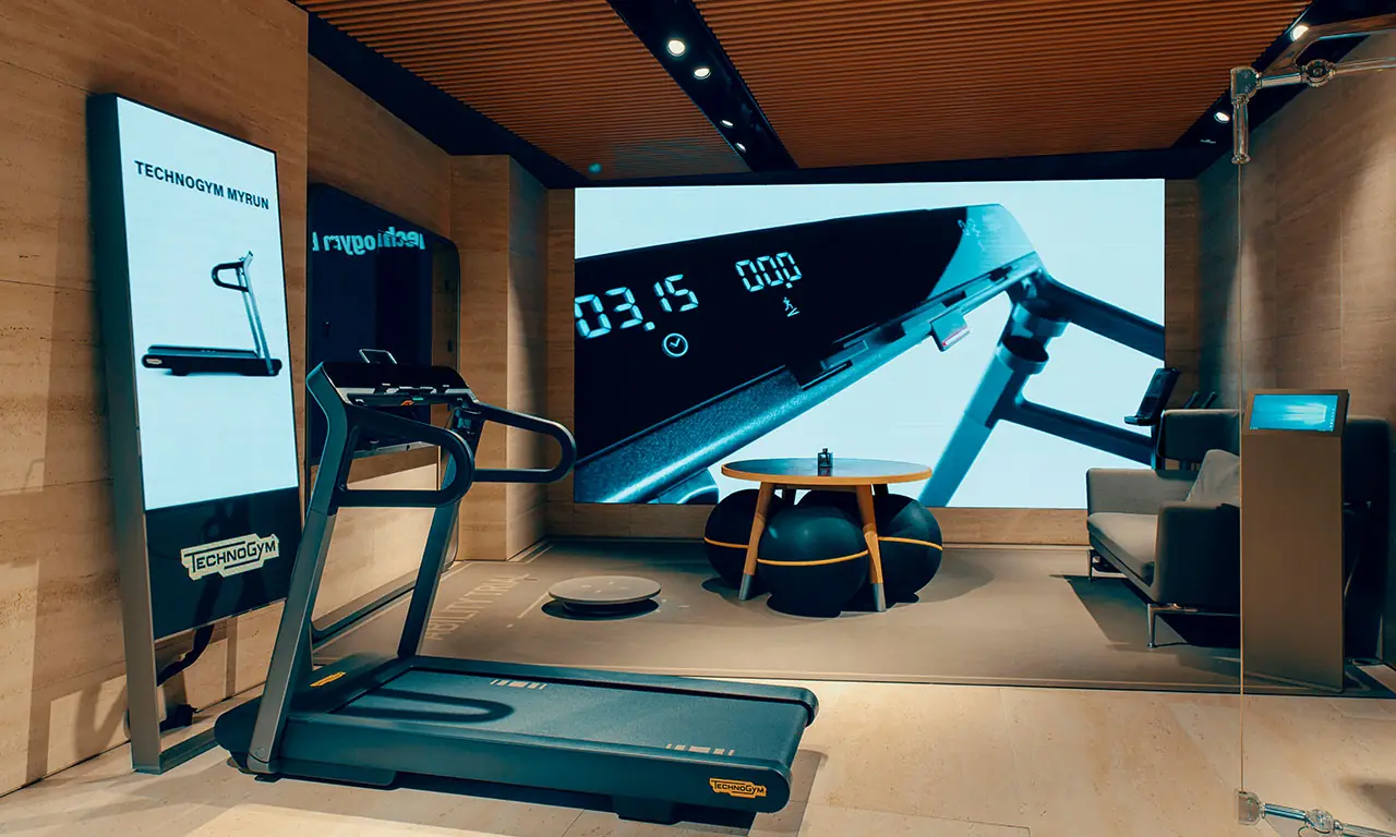 Technogym show room digital signage – progetto Tecnovision, foto 1