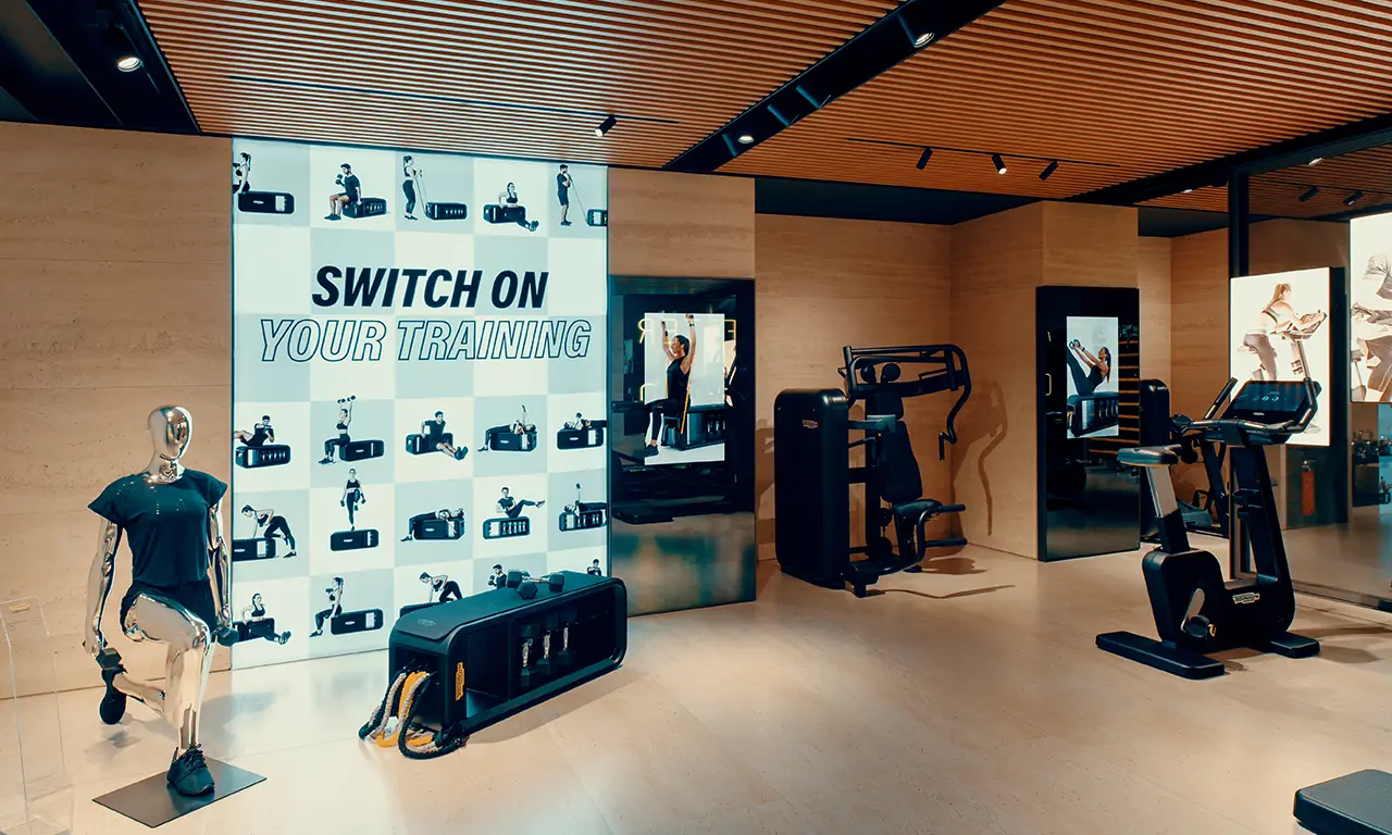 Technogym show room digital signage – progetto Tecnovision, foto 2