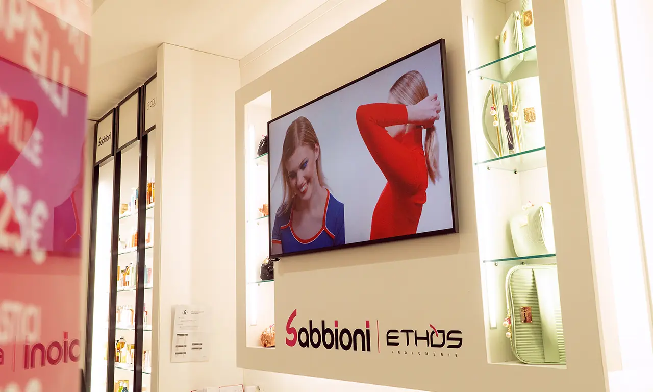 Ethos Profumerie: Monitor LCD