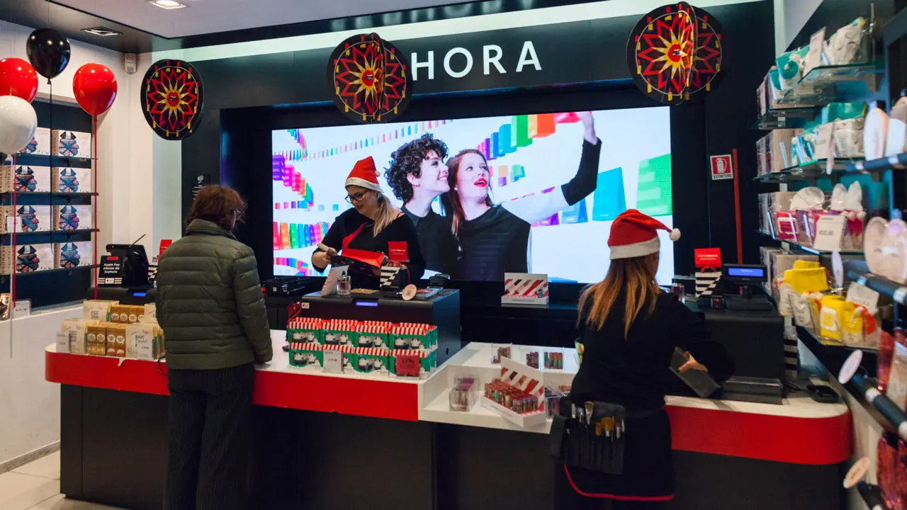 Sephora: Digital signage integrato ad arte – progetto Tecnovision, foto 3