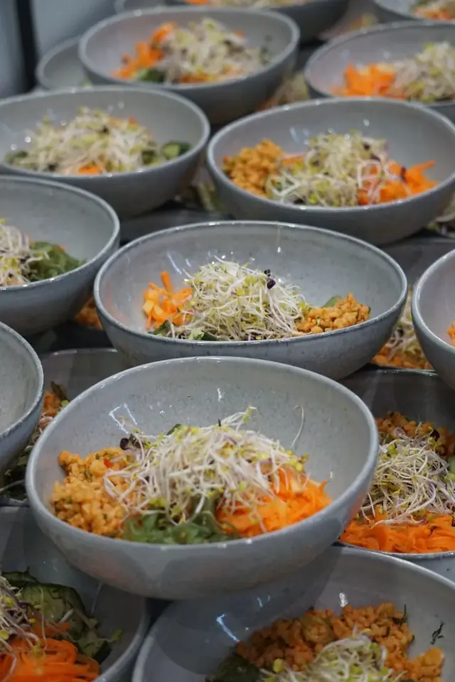 Bowls am Buffet des M365 Summit