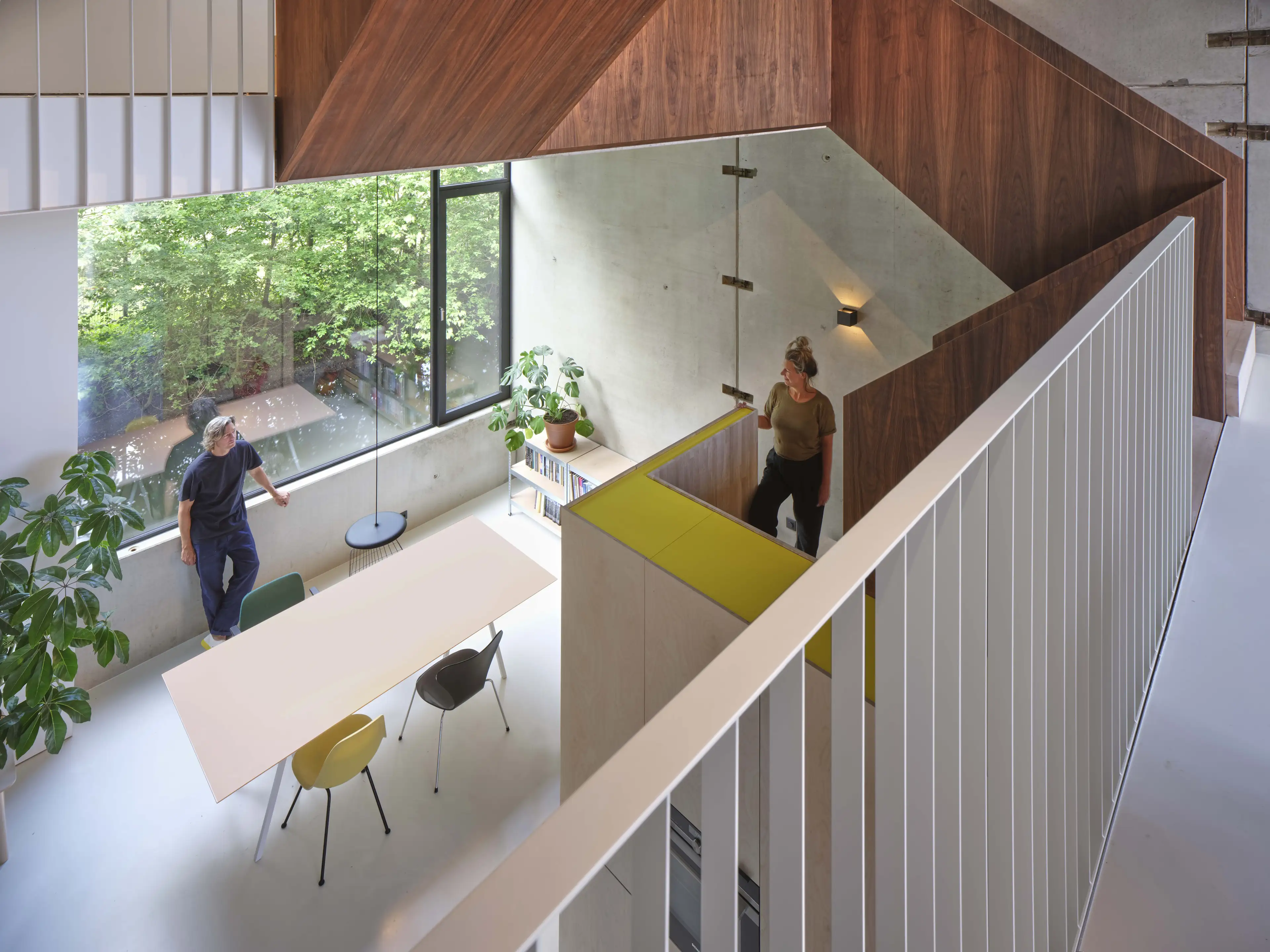 ZigZag zelfbouw splitlevel urban villa architect kavel particulier woonhuis bouwen Jasper Smits Architecten interieur Abe Bonnema jonge architecten BinnensteBuiten Archdailiy buildign of the year