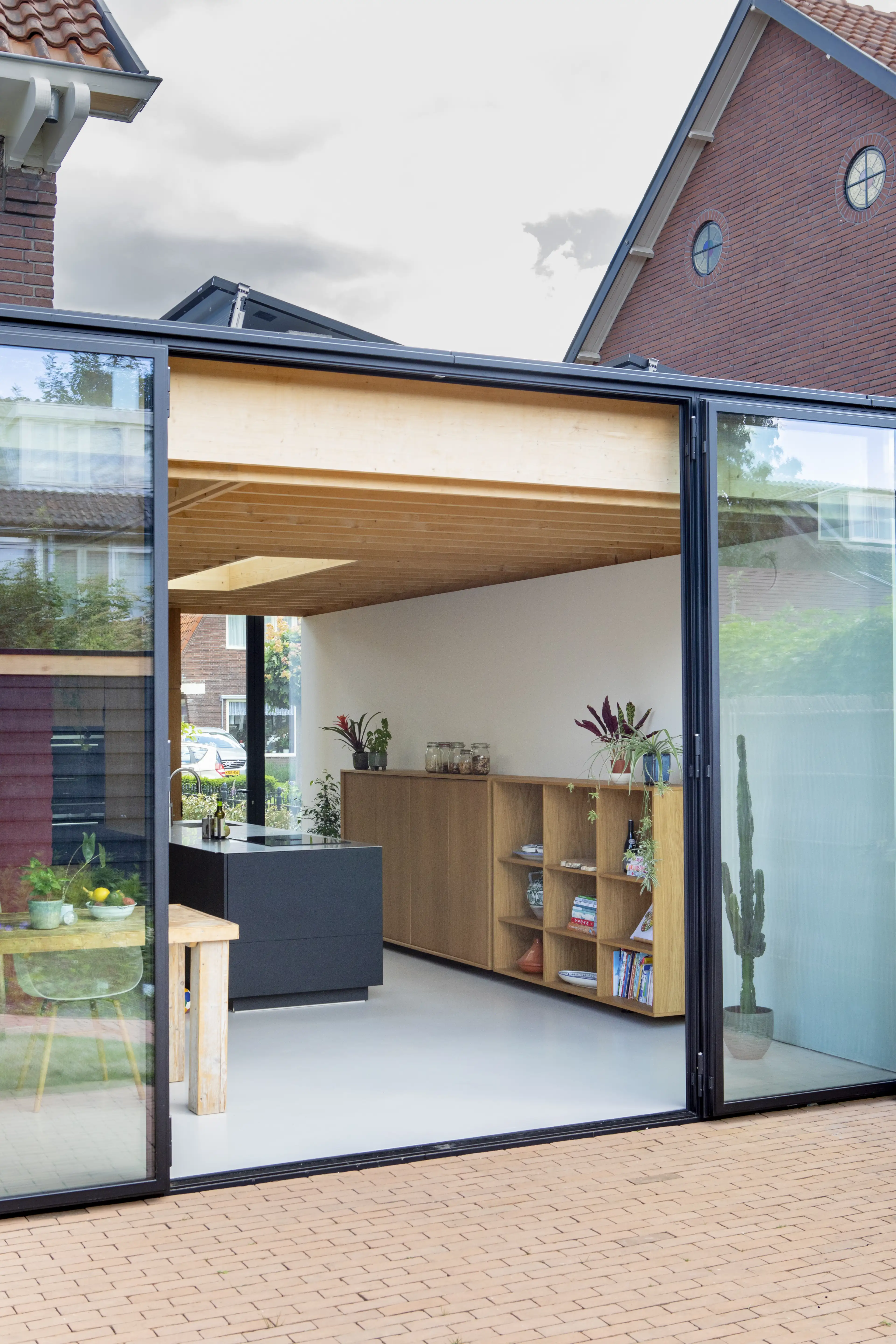 Particulier woonhuis verbouwing uitbouw modern hout duurzaam architect Jasper Smits Architecten