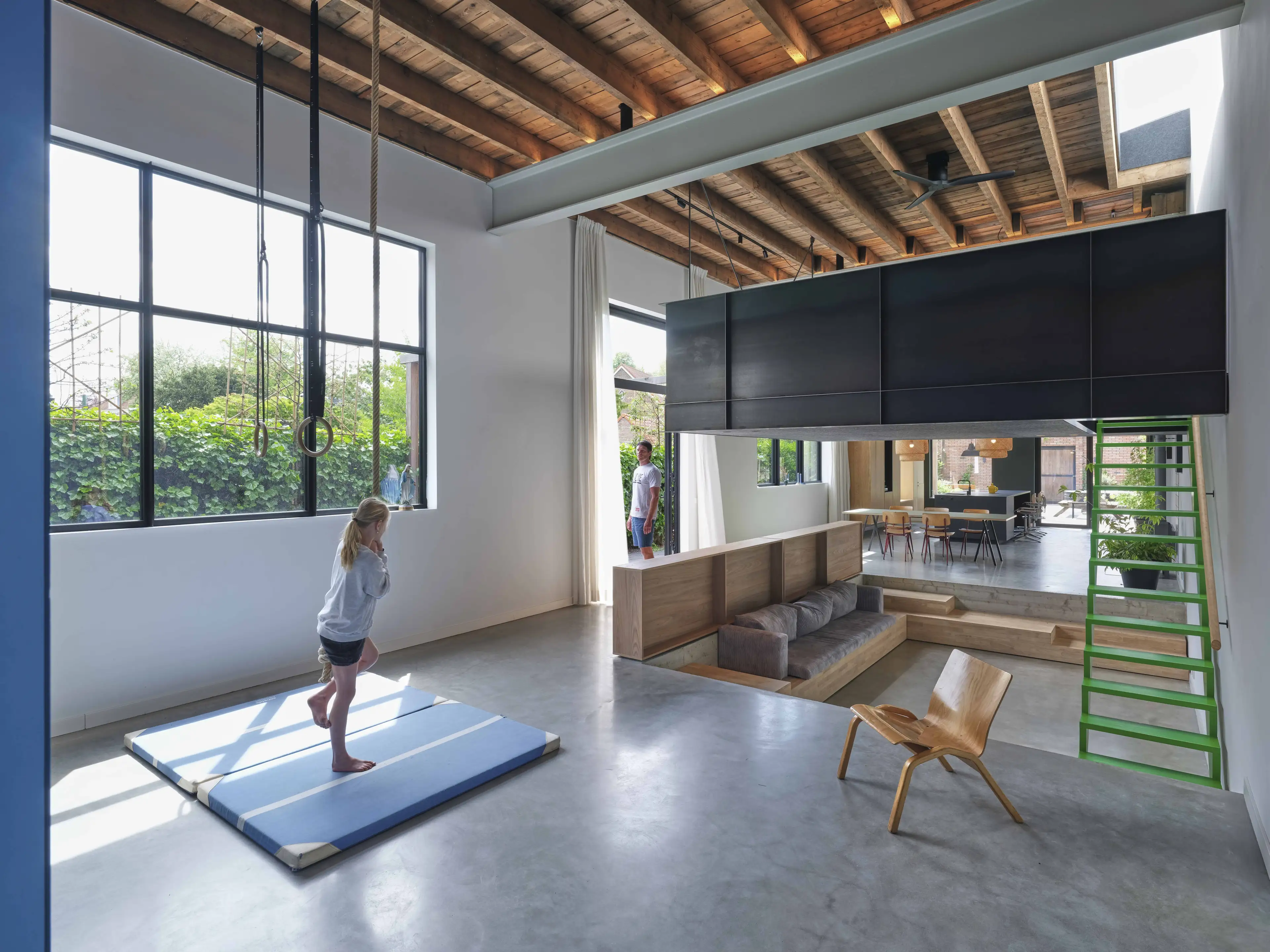 Transformatie parochie wonen in kerk transformeren architect Jasper Smits Architecten interieur SmitsNoordenbos