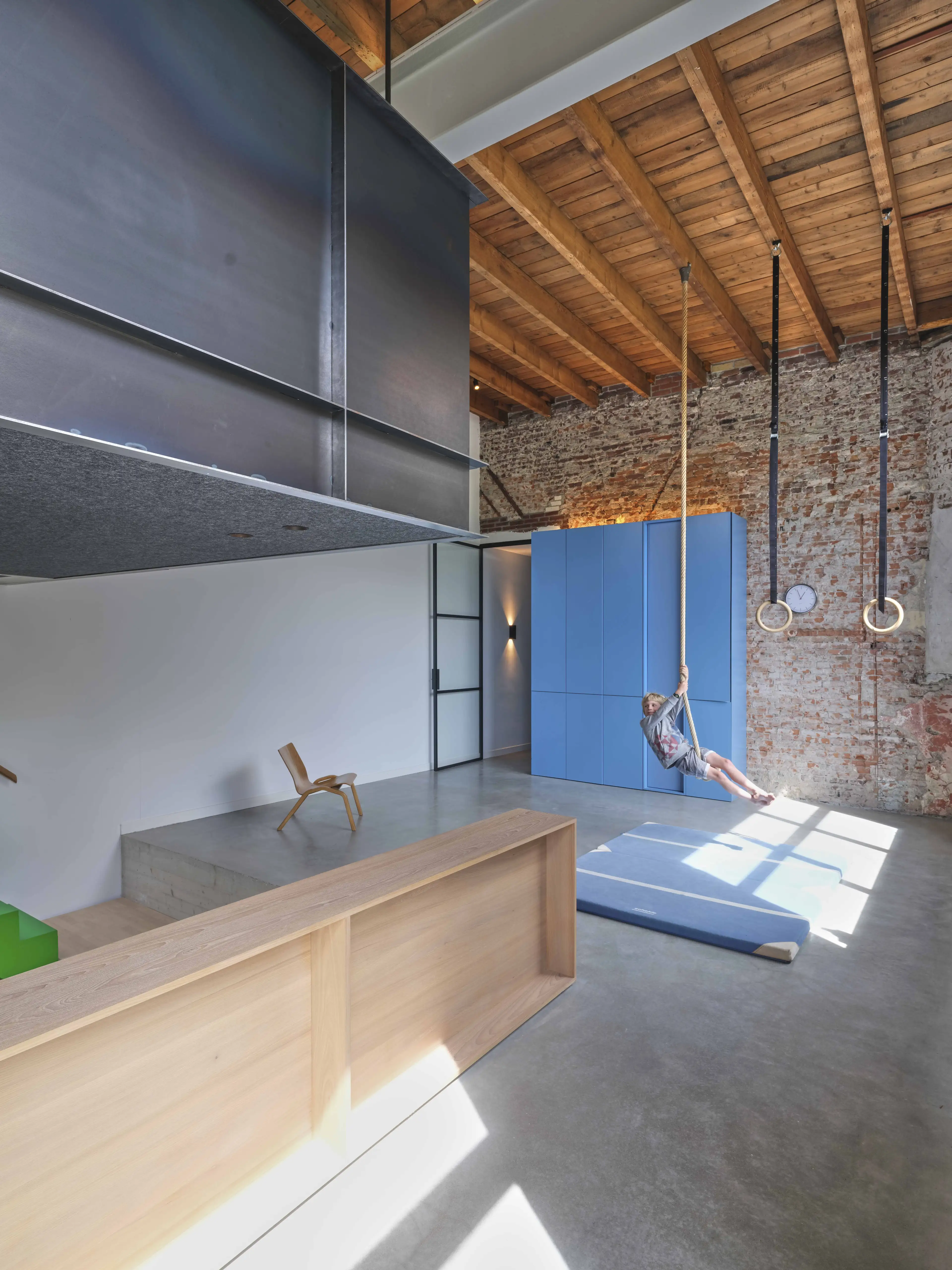 Transformatie parochie wonen in kerk transformeren architect Jasper Smits Architecten interieur SmitsNoordenbos