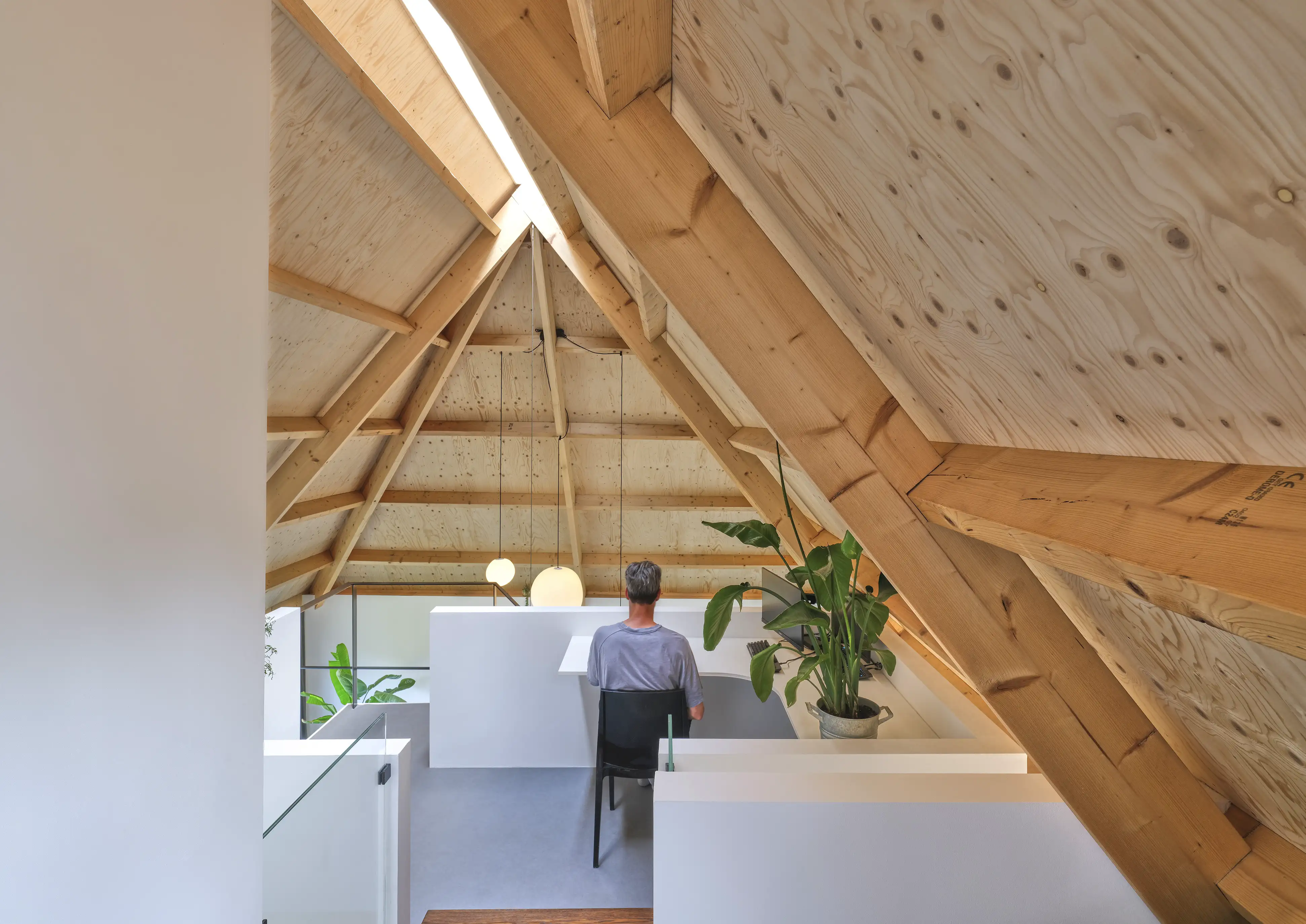 Zelfbouw particulier duurzaam woonhuis Boerderij woning architectuur gebouwd in hout modern houtbouw architect Jasper Smits Architecten