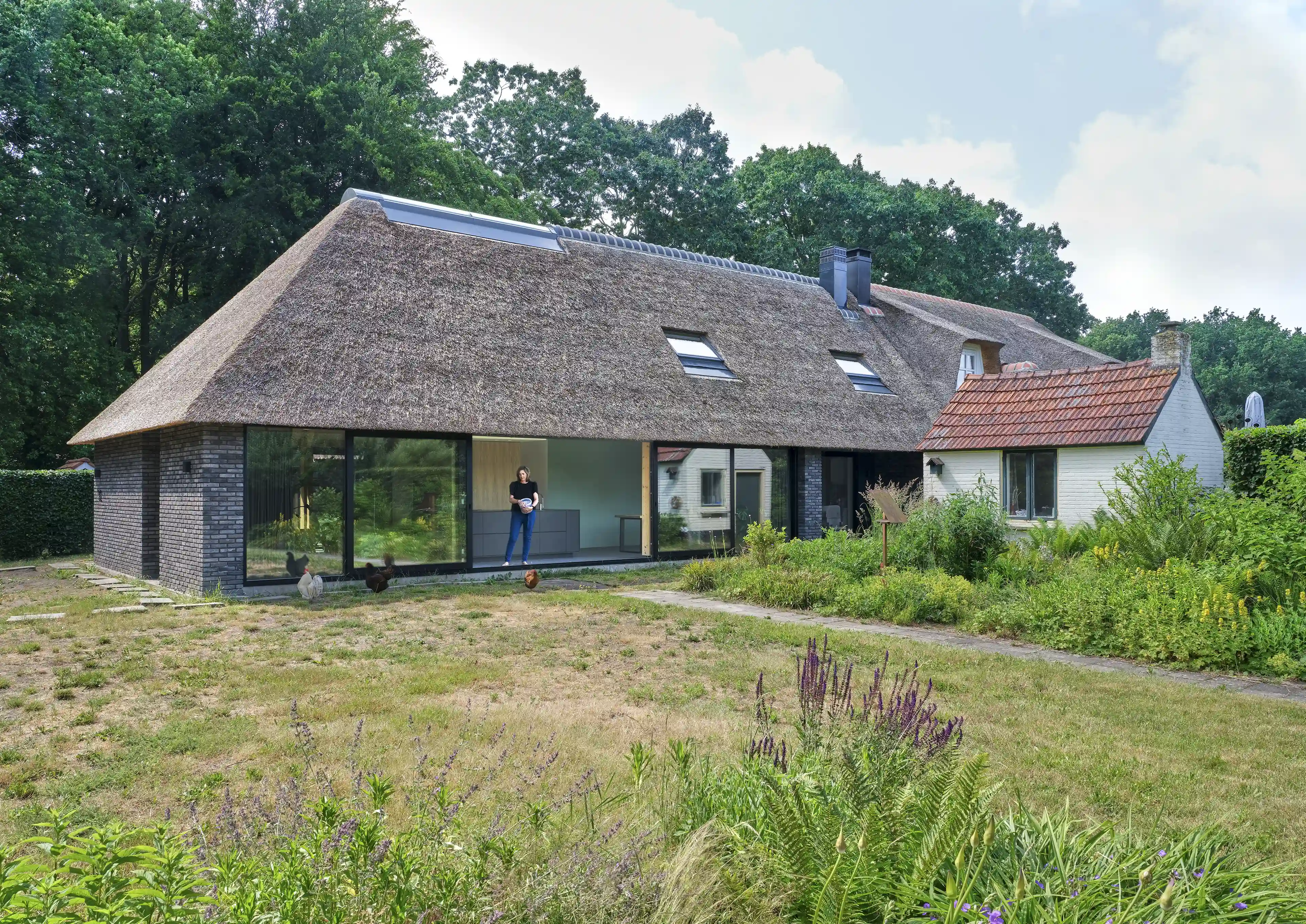 Zelfbouw particulier duurzaam woonhuis Boerderij woning architectuur gebouwd in hout modern houtbouw architect Jasper Smits Architecten