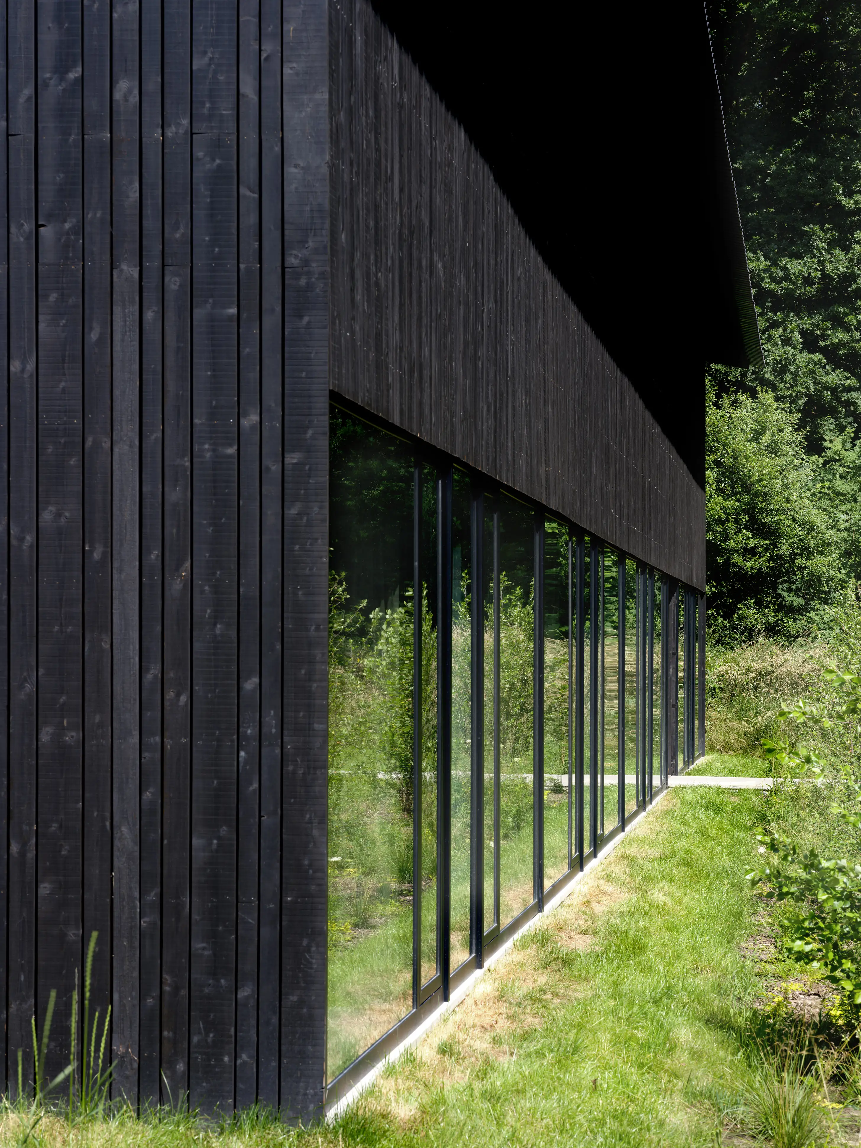 Groepsaccomodatie architect Jasper Smits houtbouw biobased natuurinlcusief gebouwd in hout modern