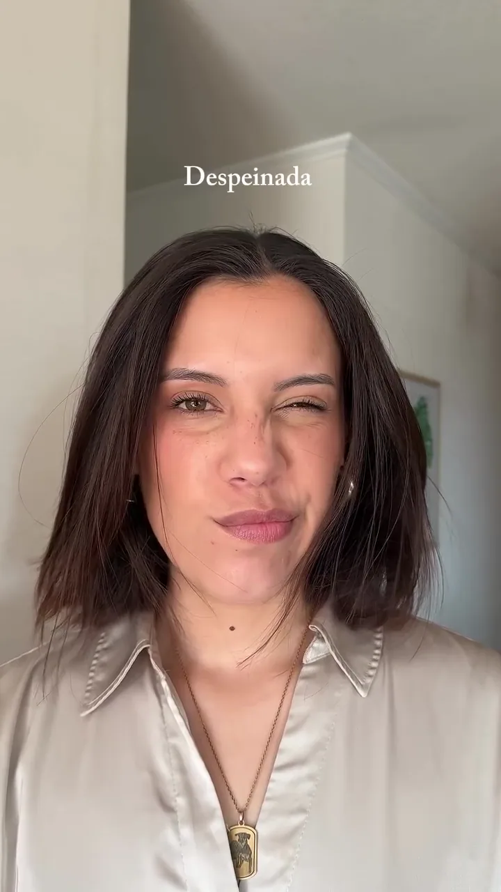 Creadora grabando UGC para una campaña: Que te reconozcan