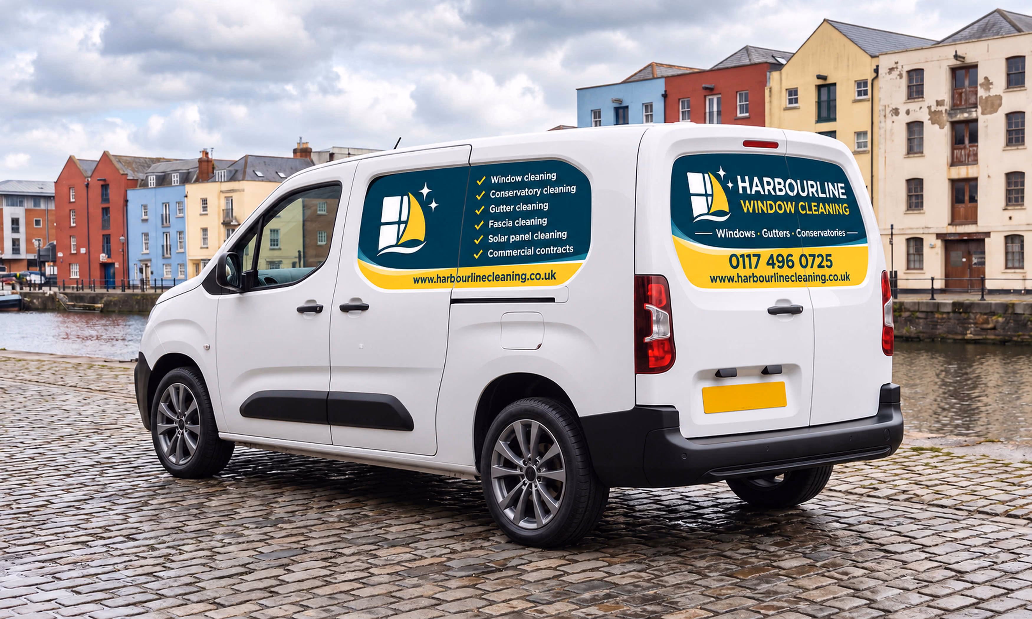 Magnetic van signs on a Citroën Berlingo for a window cleaner, made by FLG