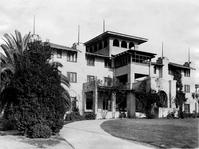 The Mount Washington Hotel at the summit of Mt. Washington, Los Angeles