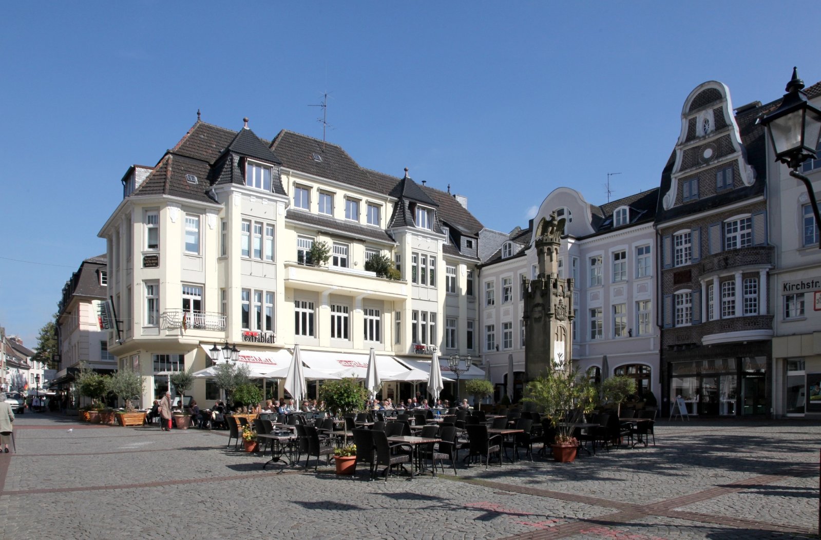 Altmarkt in der Moerser Innenstadt – KENSINGTON Immobilienmakler Moers