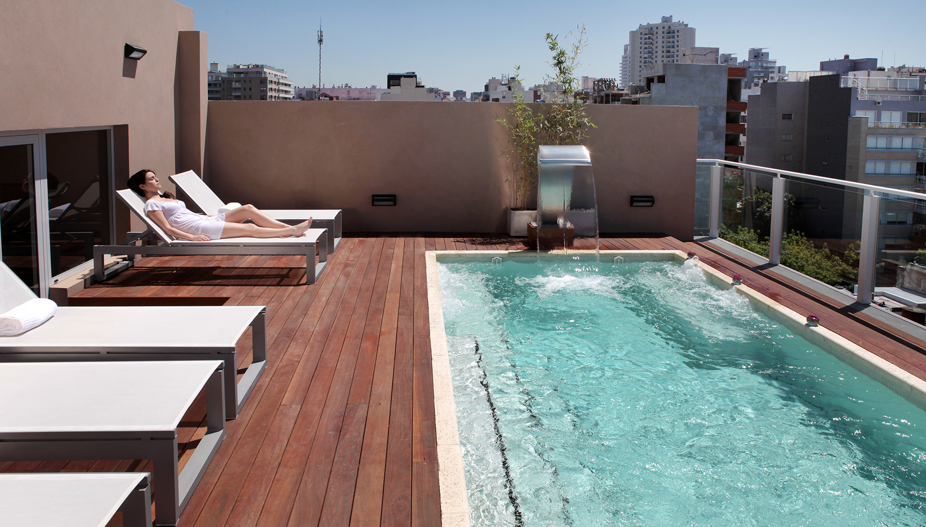 Rooftop relax pool