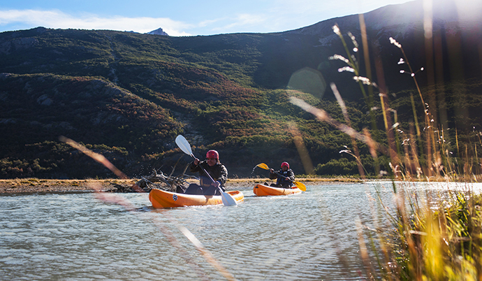 Kayak adventure in the Rio Las Vueltas-6