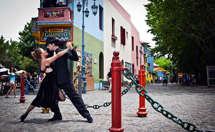 tango-world-cup-1