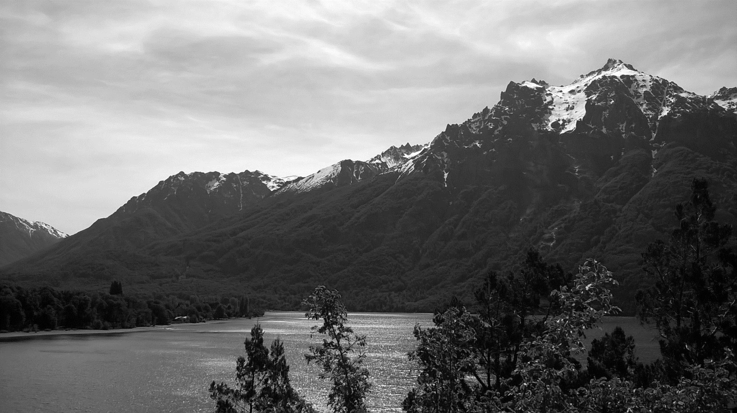 Bariloche, lakes and flavours