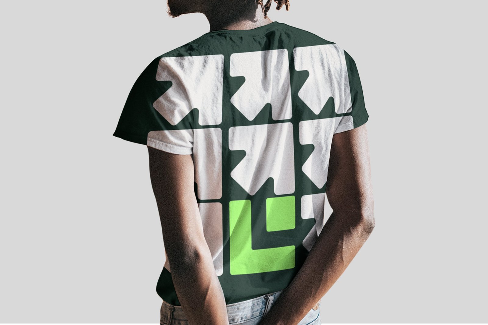 Levellr branded t-shirt