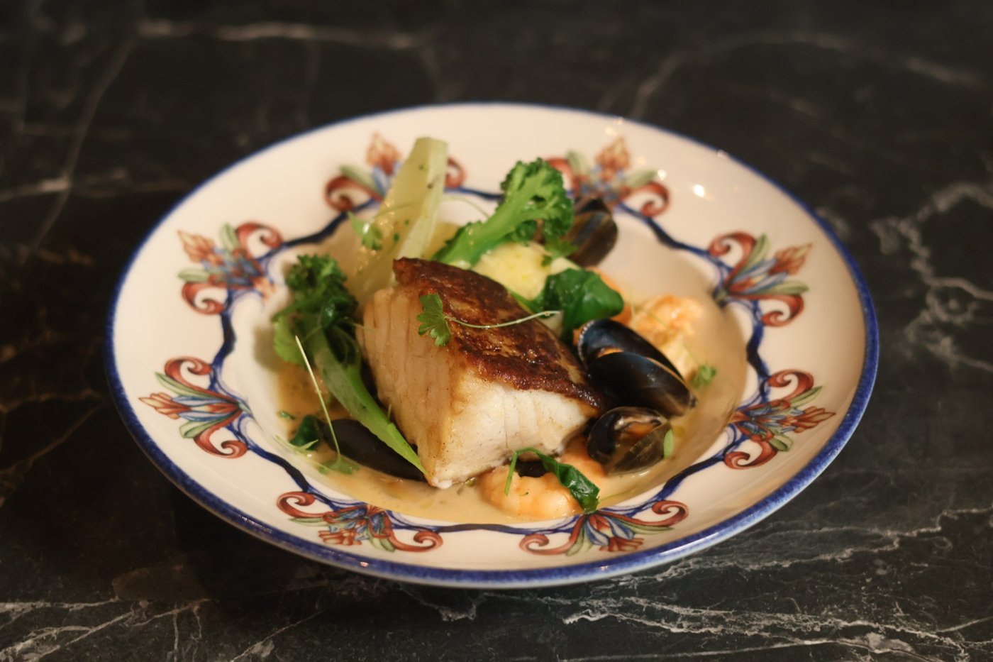 Pan-roasted cod with prawns and mussels