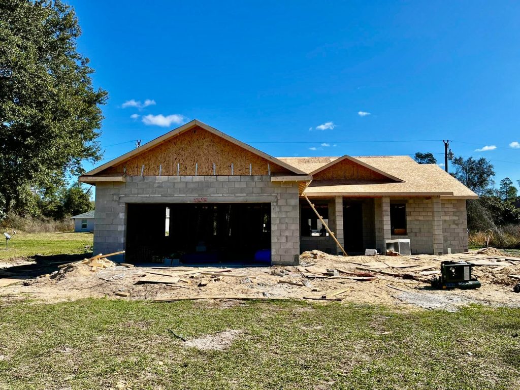 Citrus Springs · Estructura del techo · AMA Builders