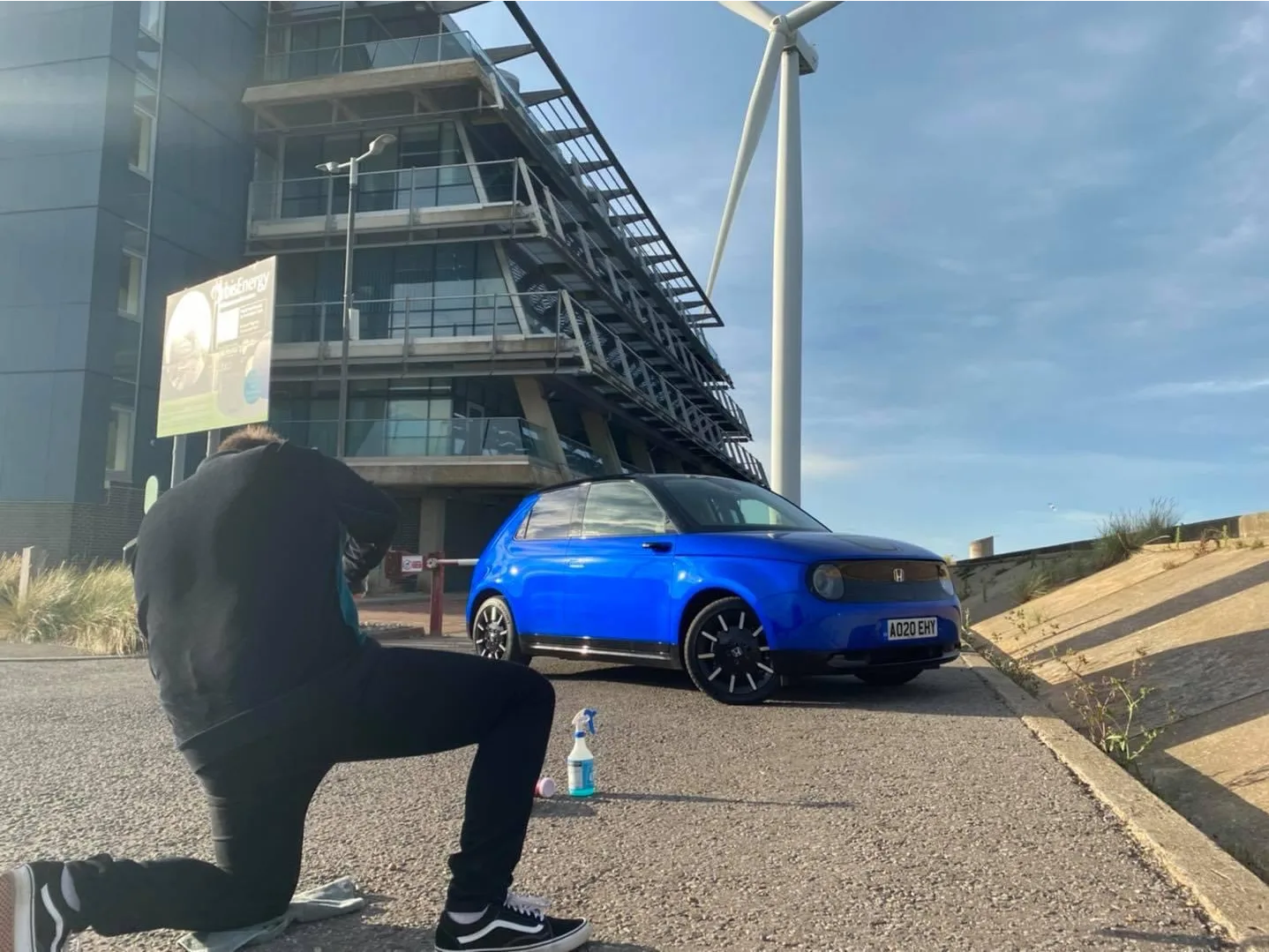 Alex Pollard filming a Honda e on a gimbal
