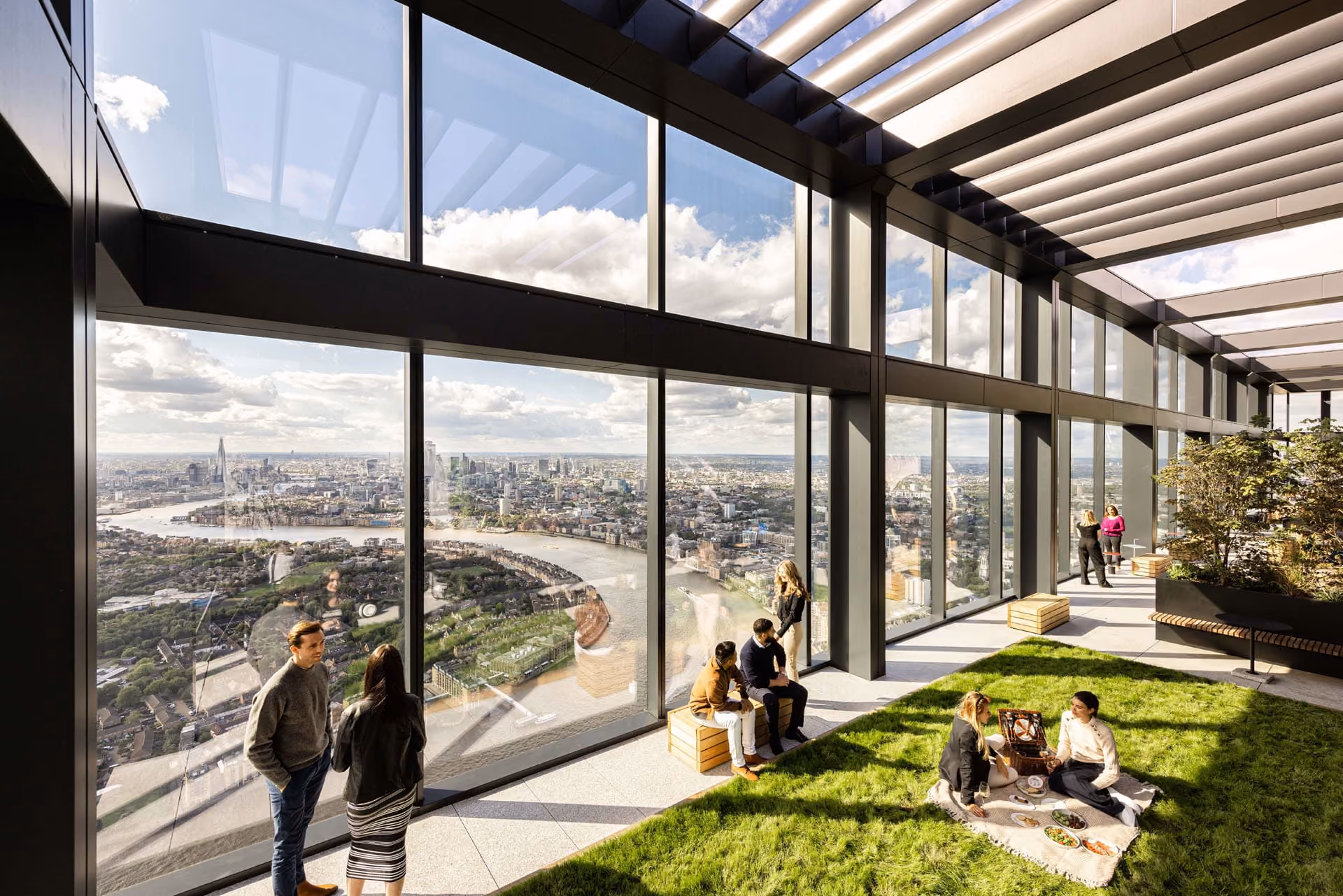 UK’s Highest Roof Garden Launches at Landmark Pinnacle with Breathtaking Views of London
