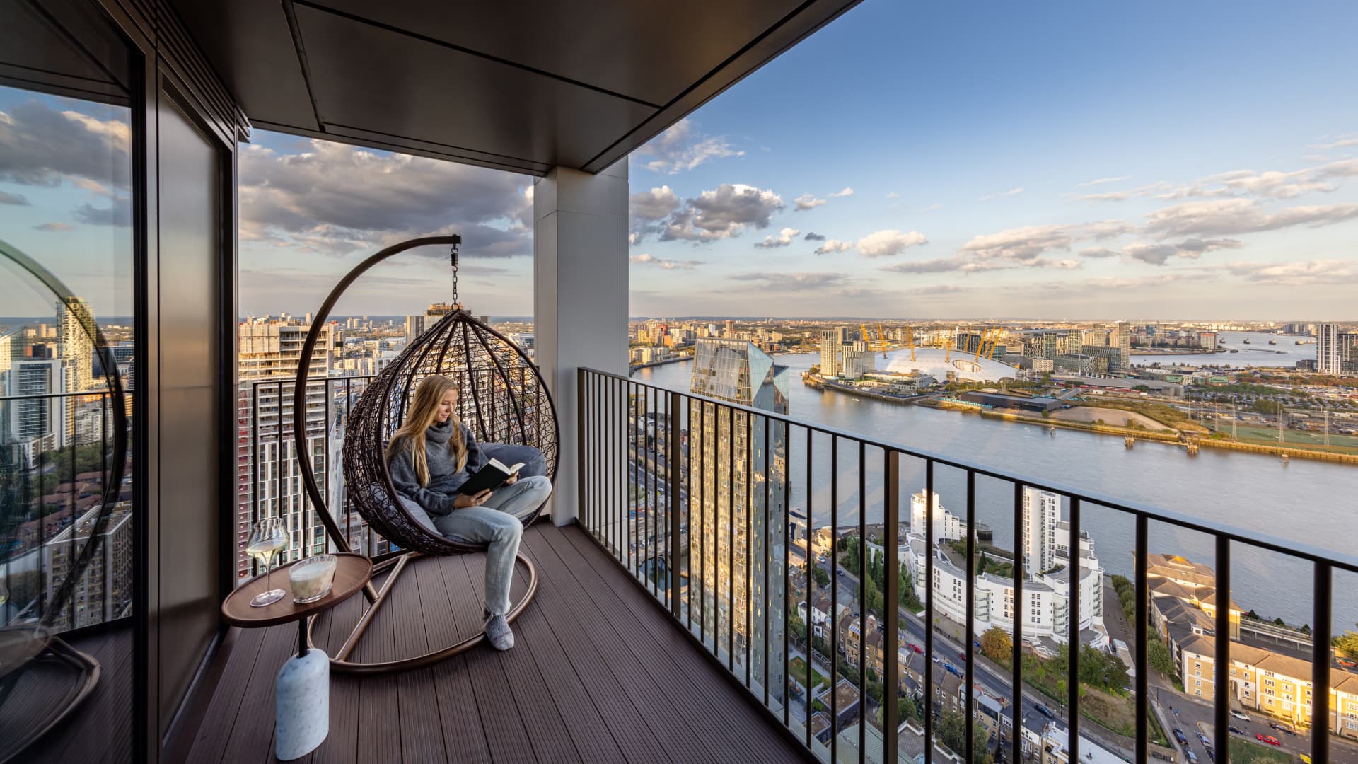 One Thames Quay