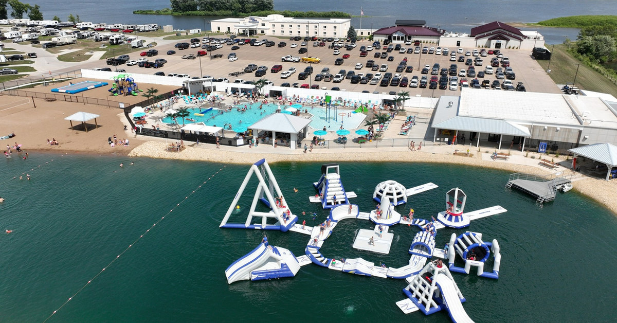 Off Shore Resort