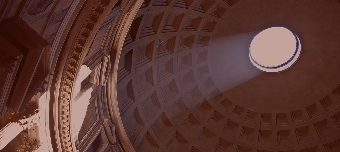 Escalier en spirale et ouverture lumineuse