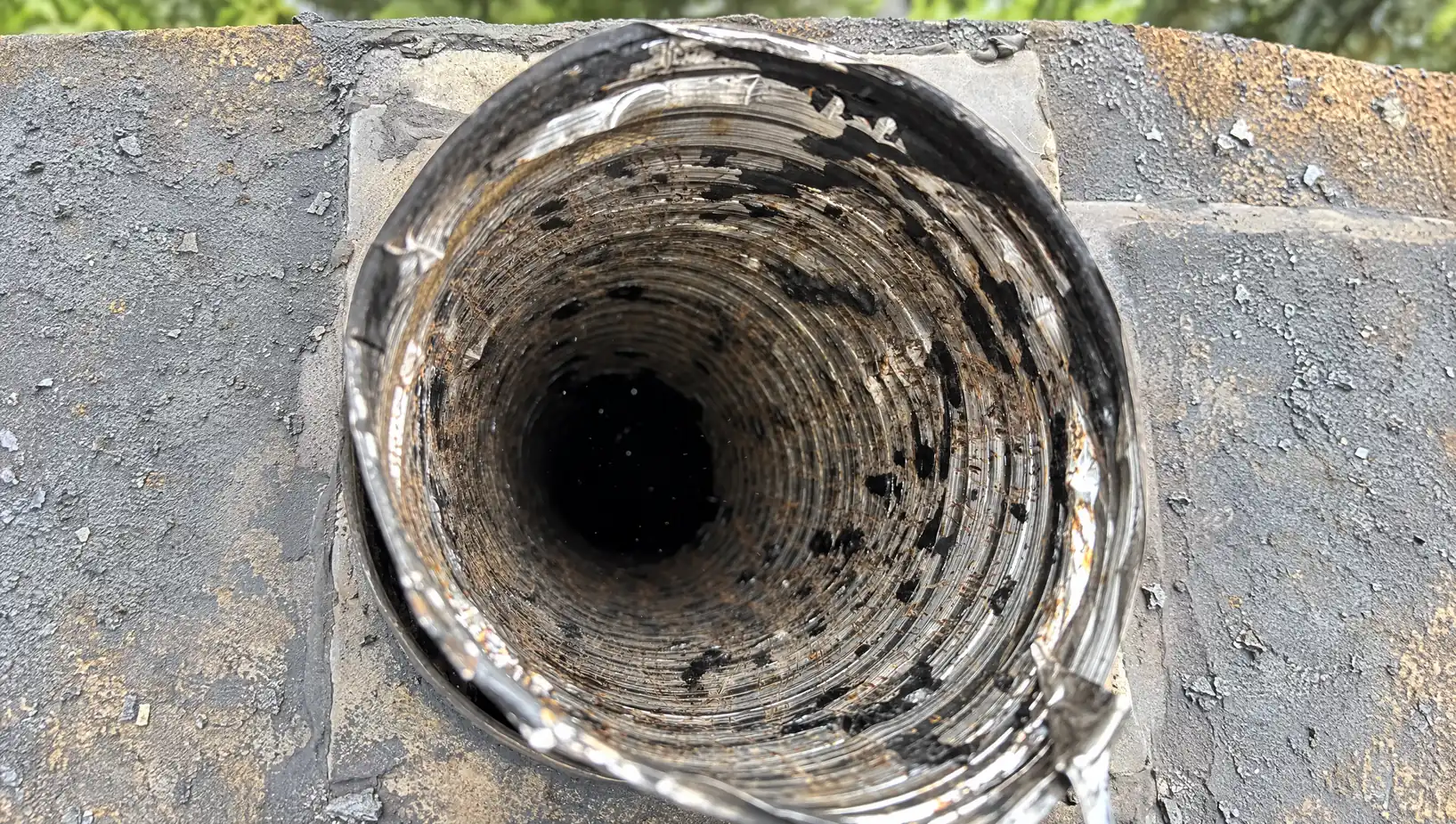 Ramonage de conduit de chaudière gaz et fioul