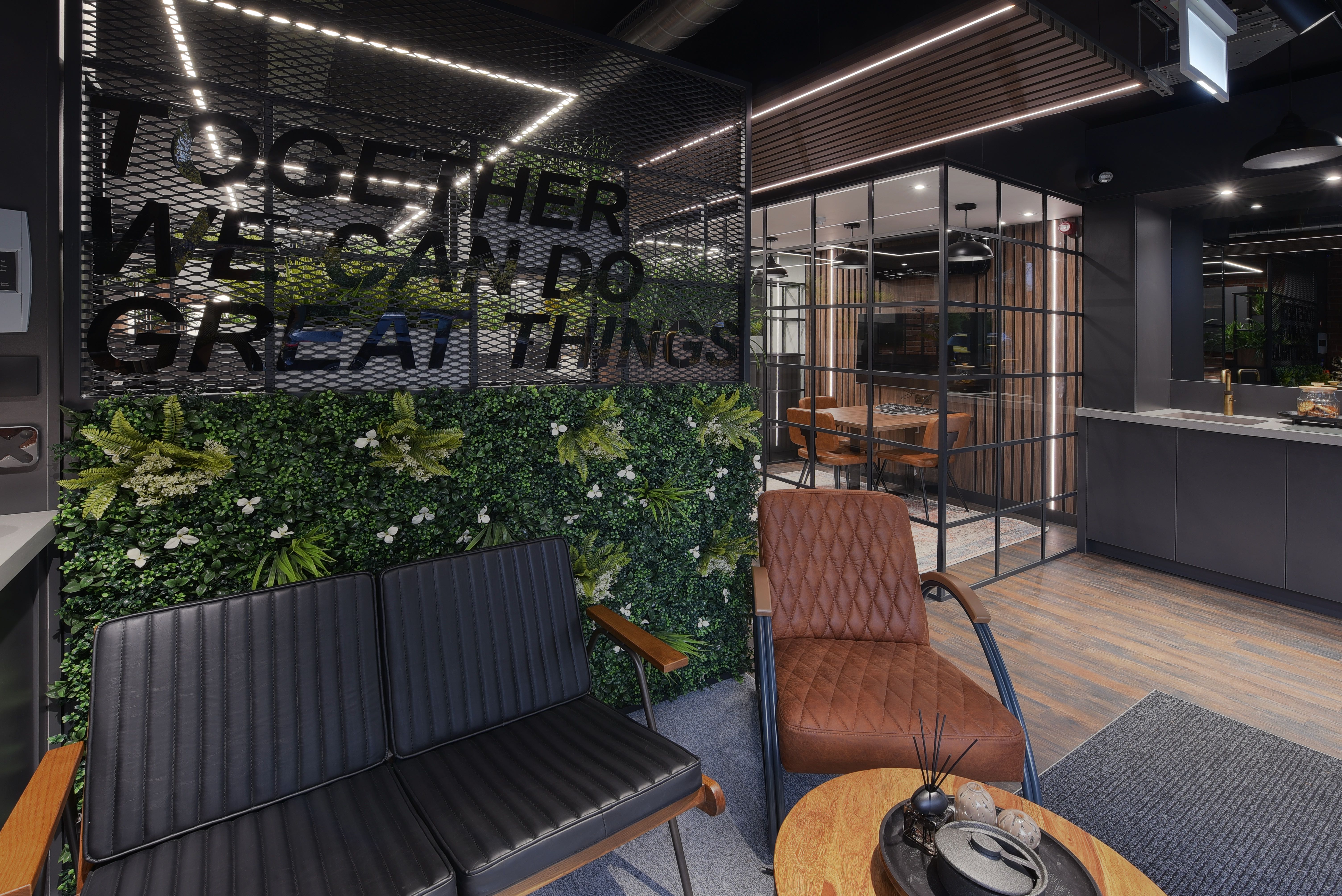 Twinglobe office