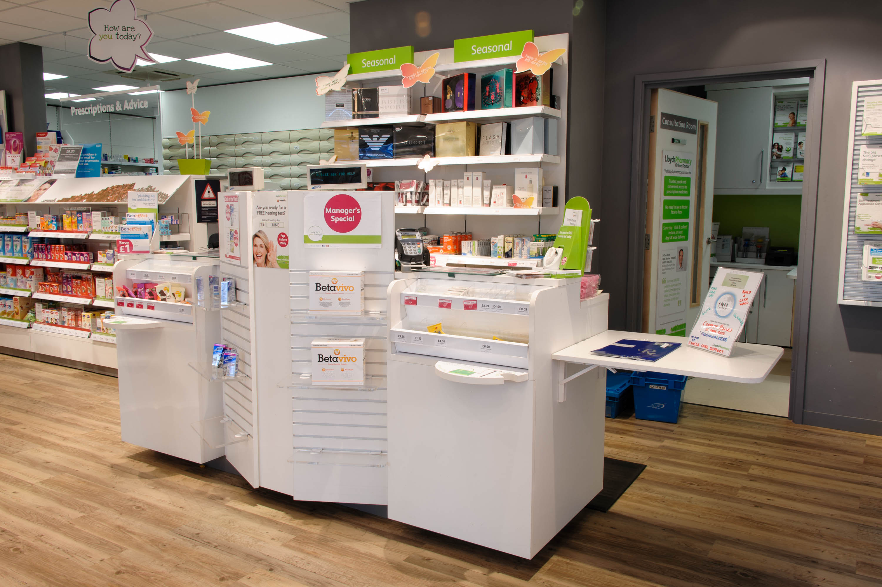 Lloyds Pharmacy, Blaby
