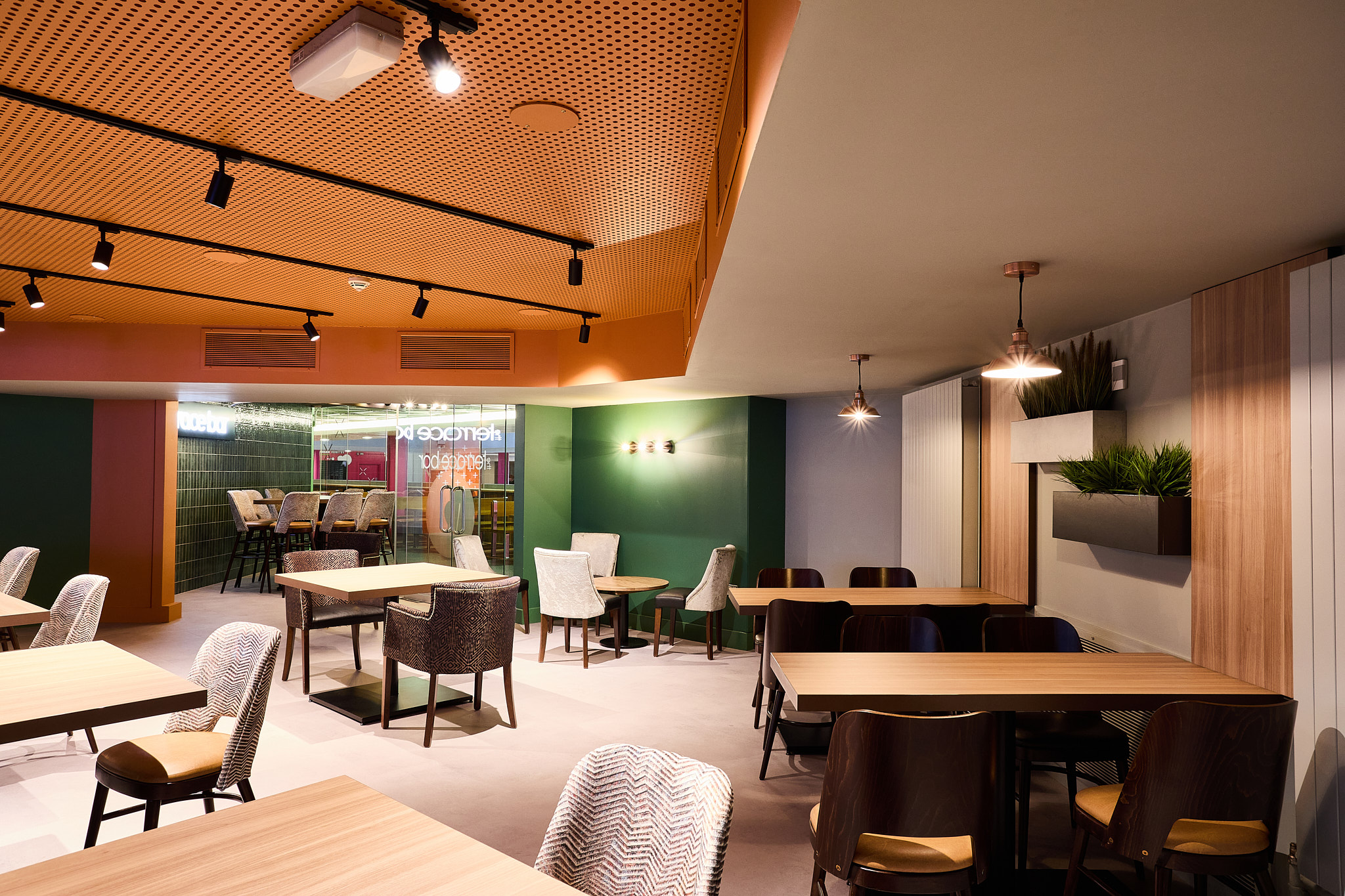 Terrace Bar