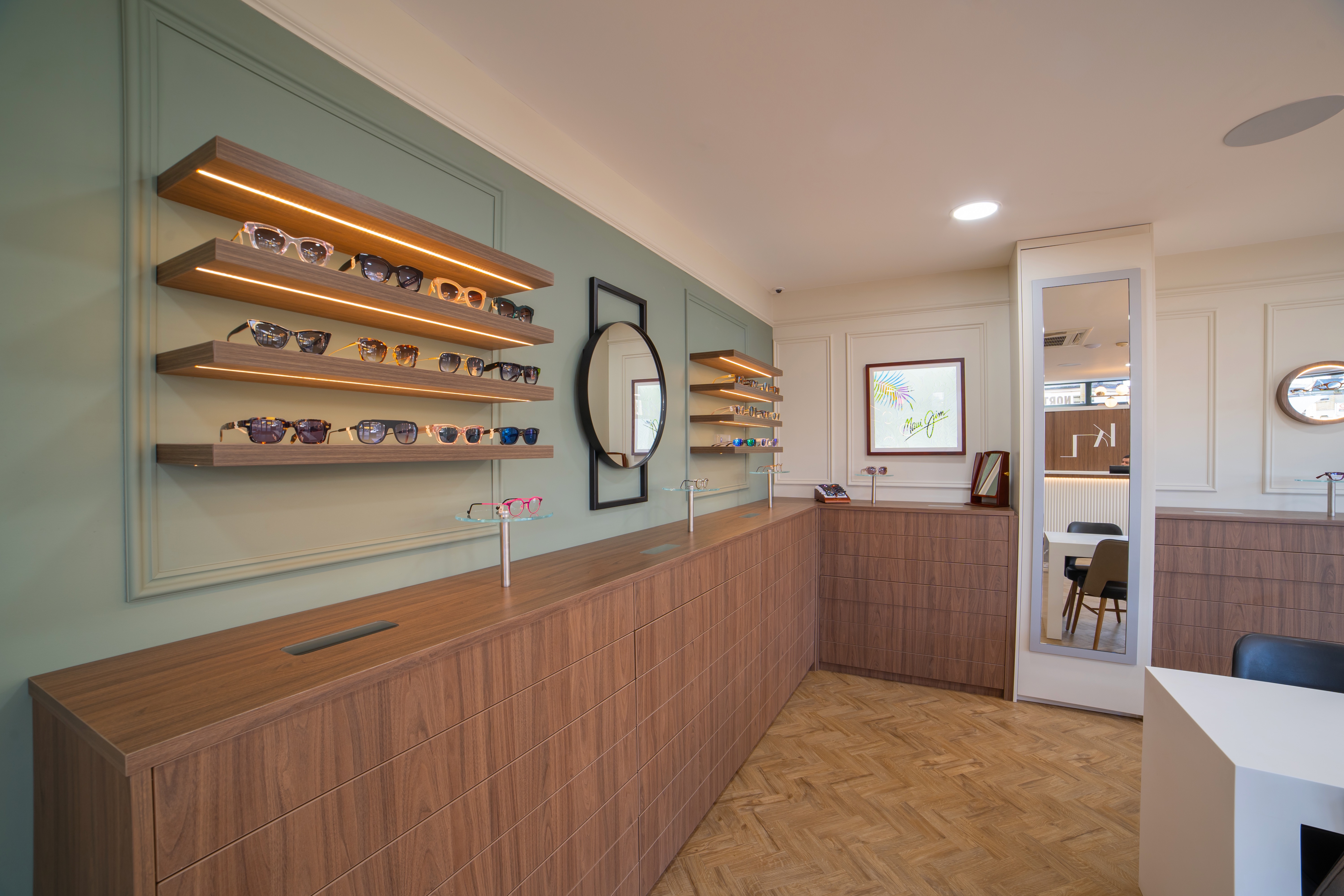 Karen Lockyer Opticians