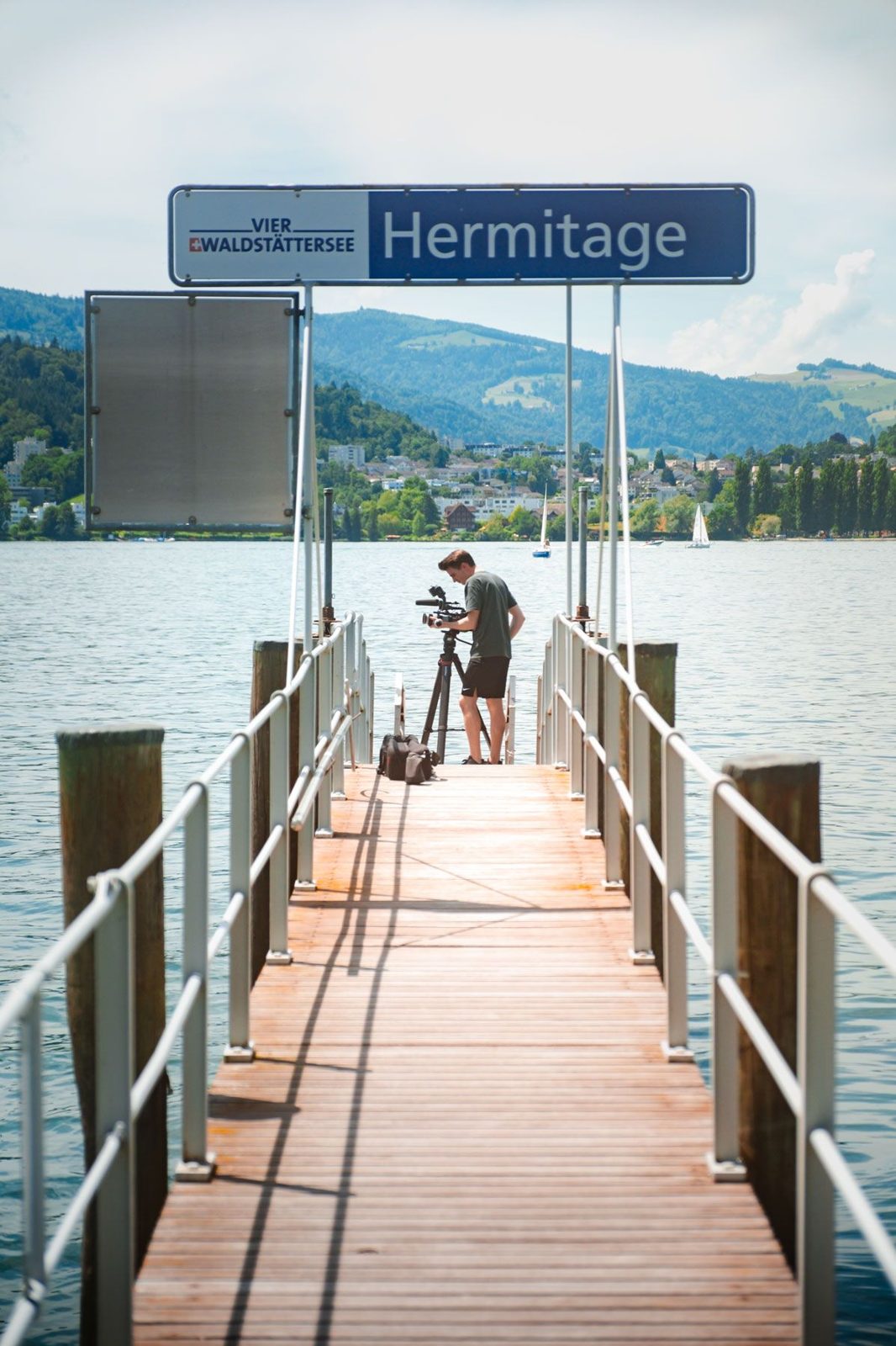 Dreh auf einem Bootssteg am Vierwaldstättersee