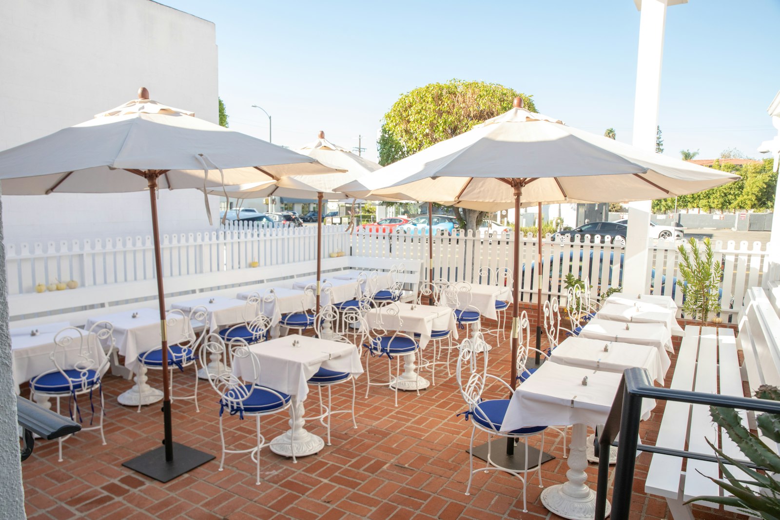 The outdoor patio at Cookbook Larchmont
