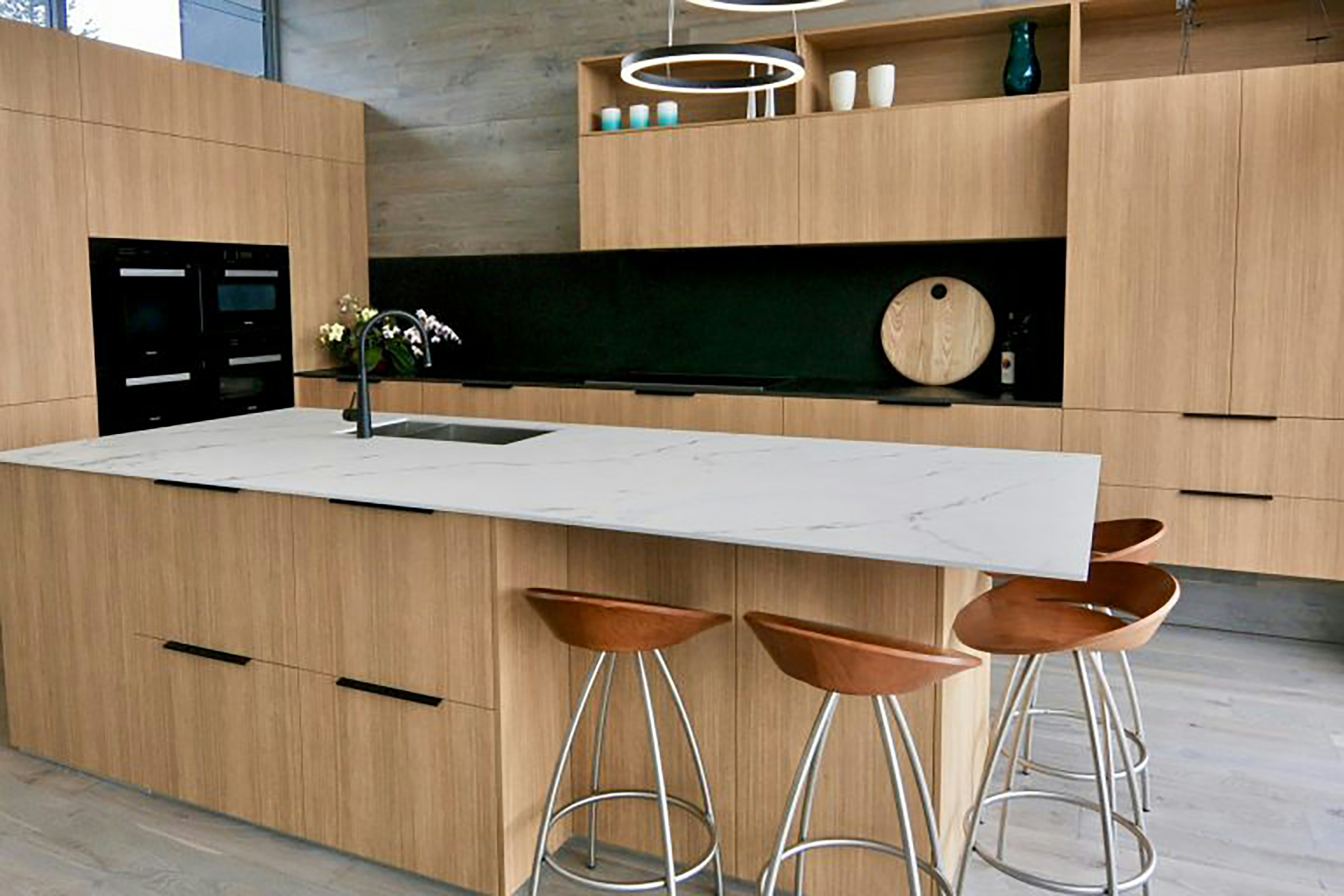 Hilltop kitchen detail 1