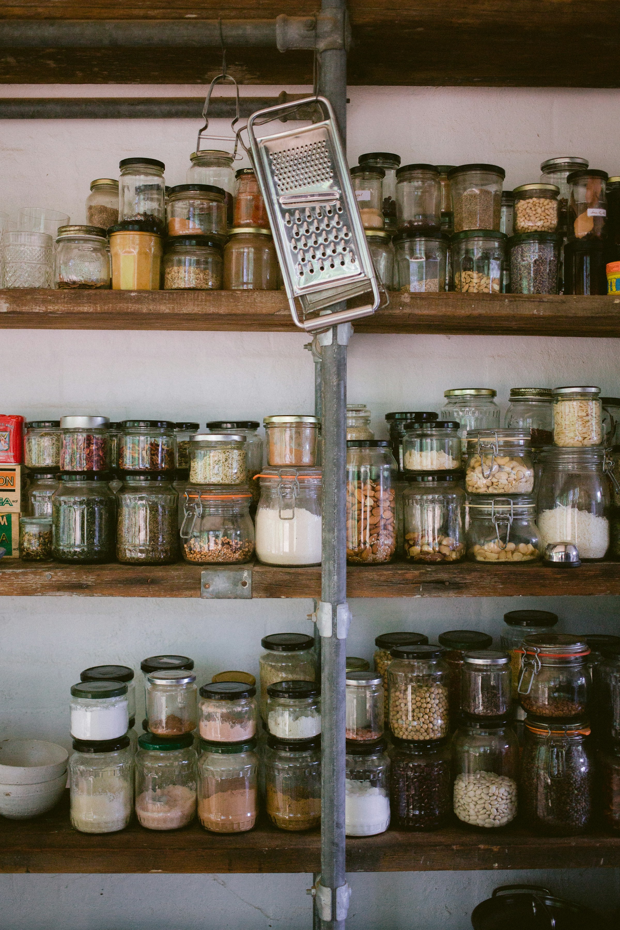 Hilltop kitchen detail 1