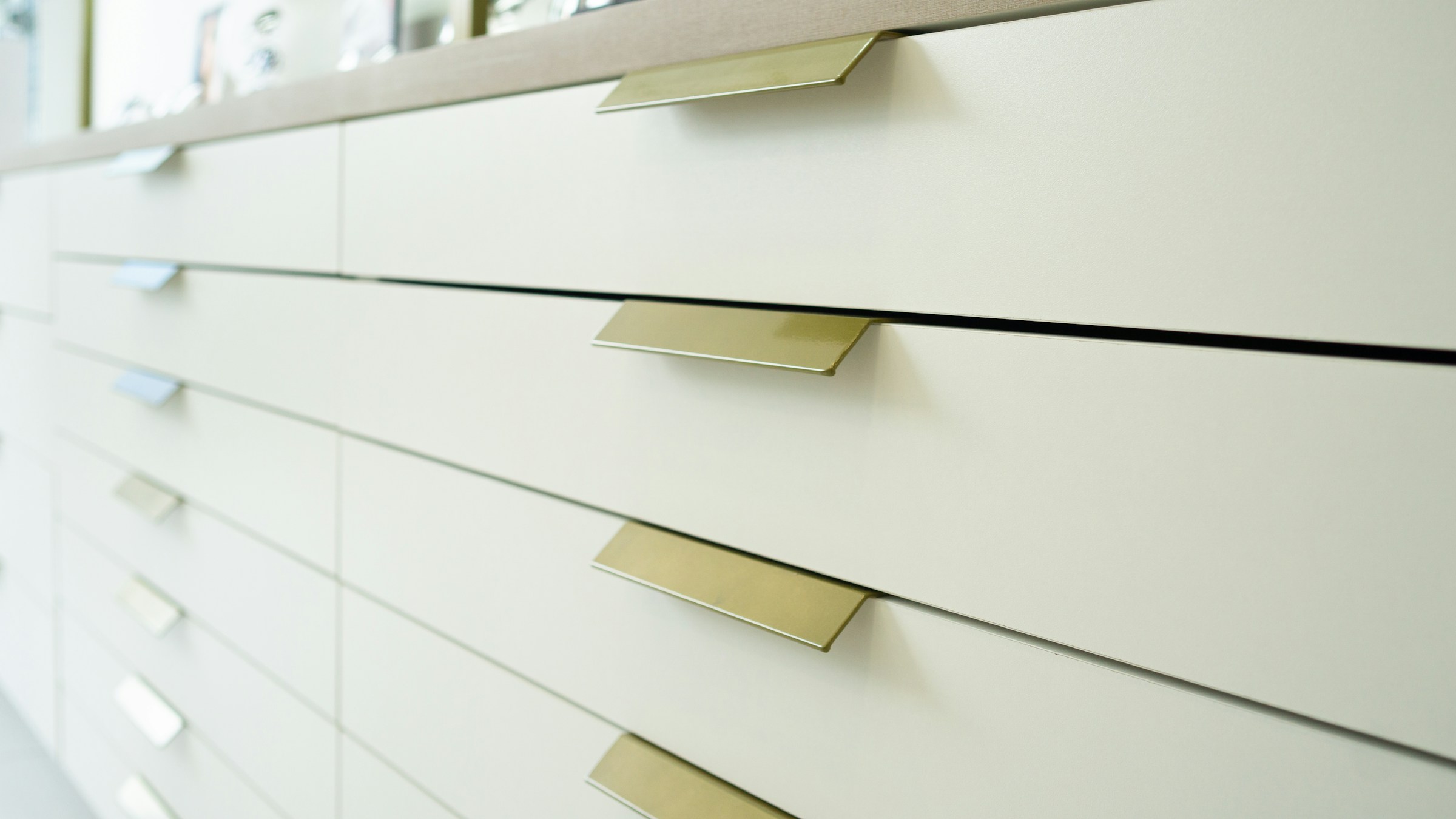 Hilltop kitchen detail 1