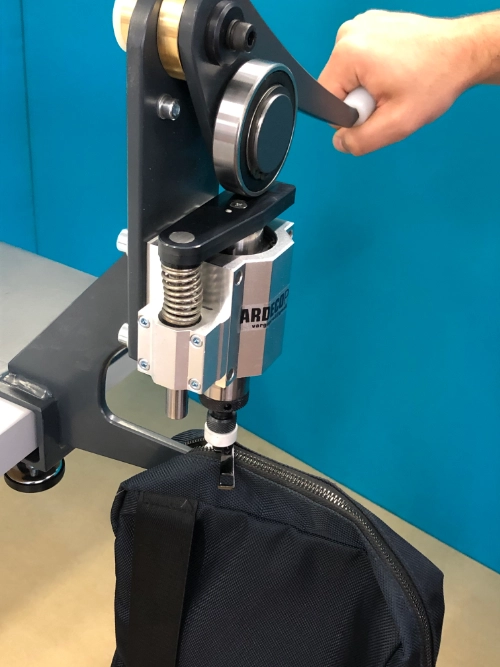 Manual Zipper Press