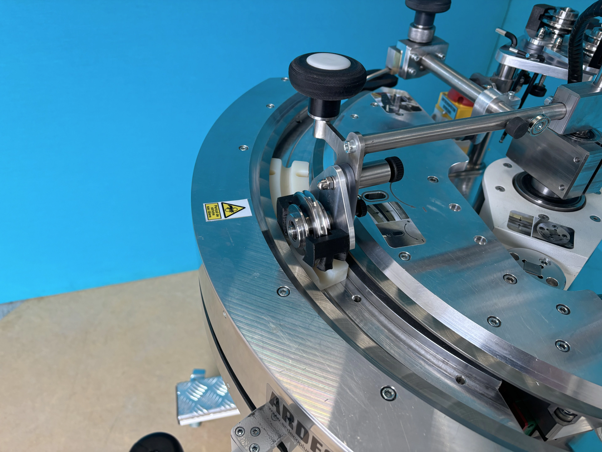 Machine d'arasage R300
