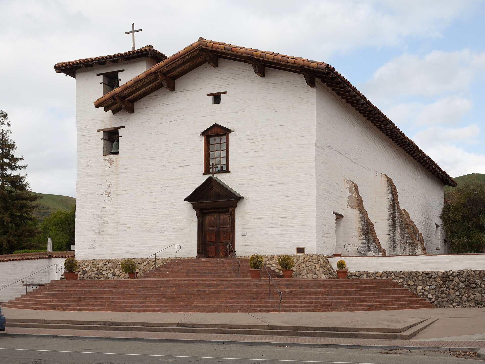 Mission San Jose in Fremont. Photo: King of Hearts, CC BY-SA 3.0