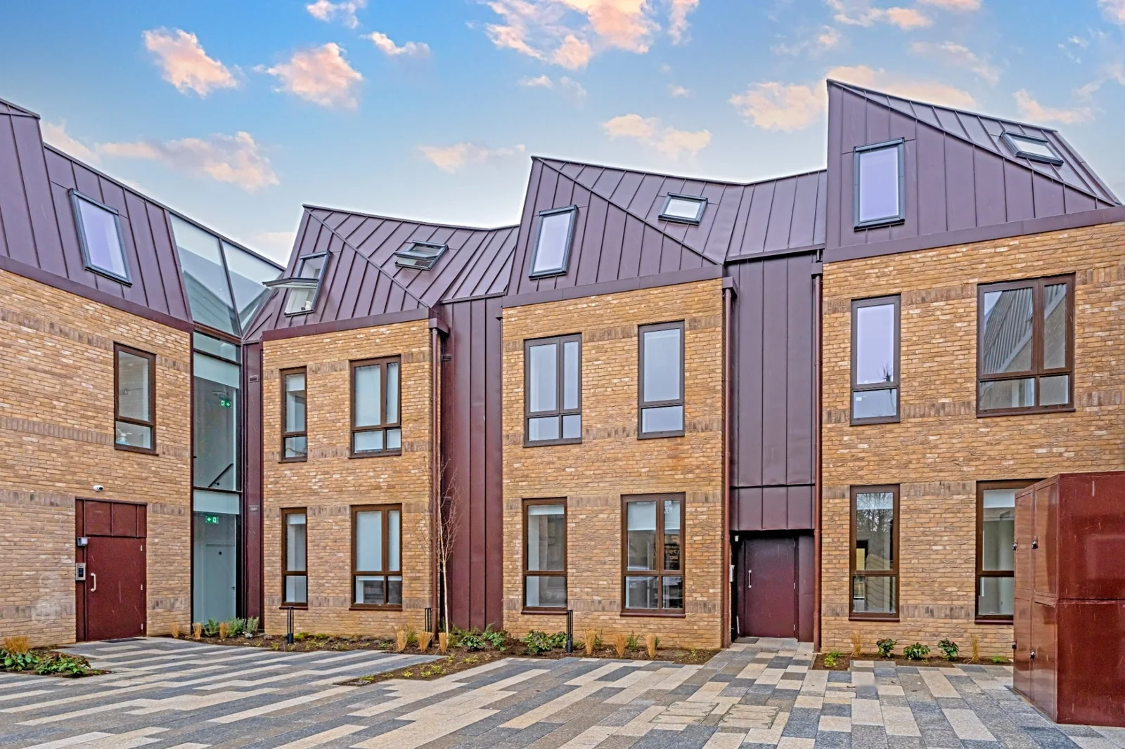 Ealing – 21 new build apartments in three blocks, built by Kisiel Group as main contractor
