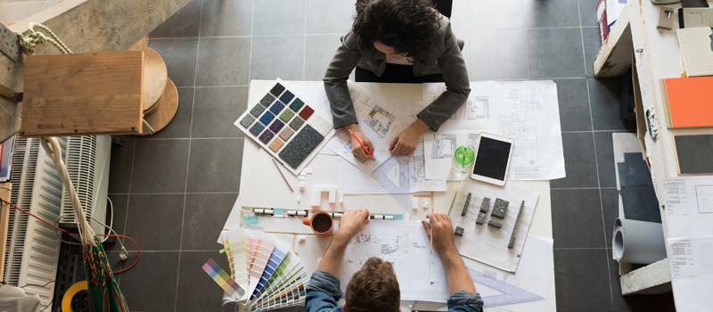 Main contractor and design and build contractor on site