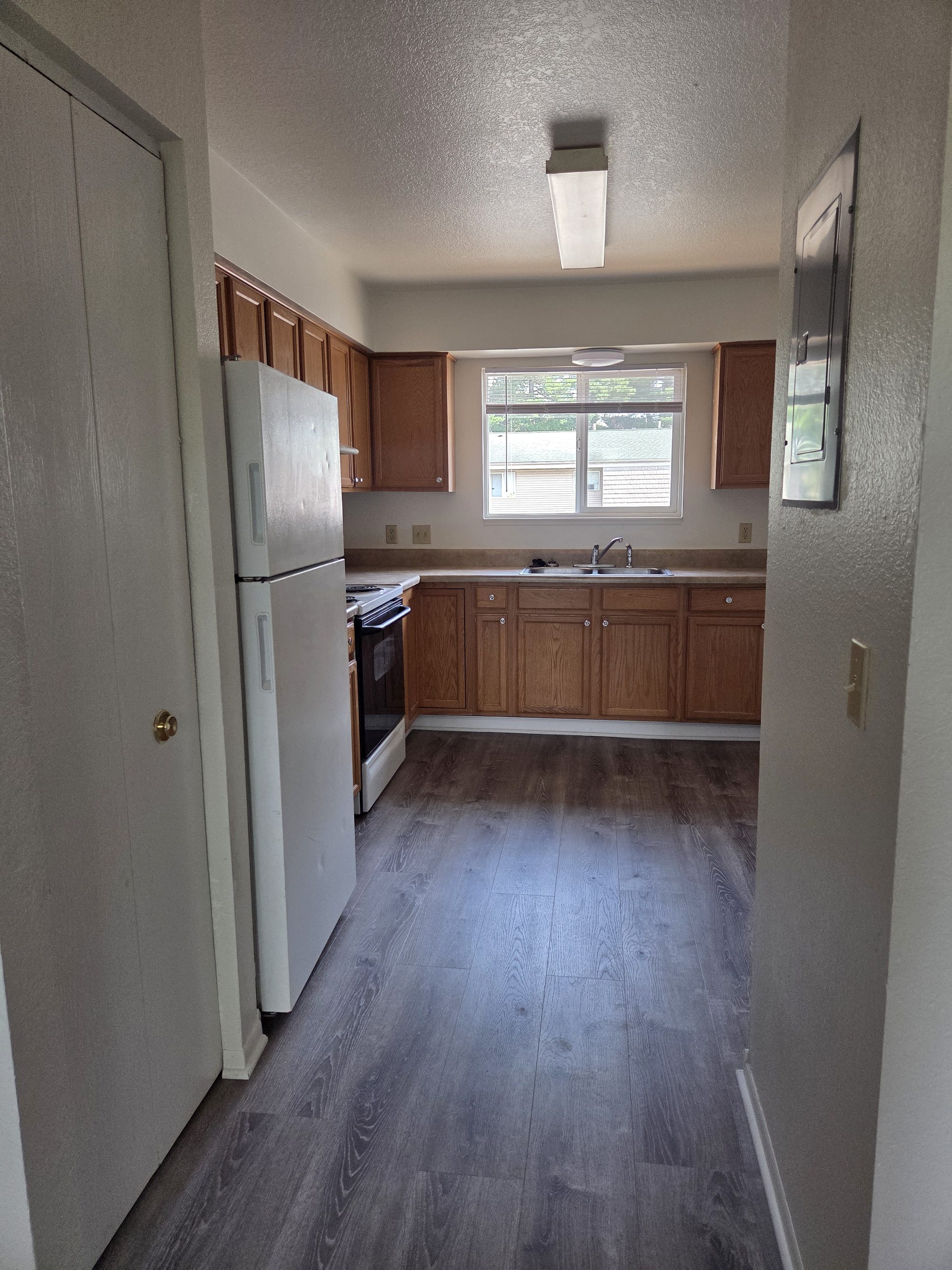 White Pine Manor, Barryton, MI, kitchen