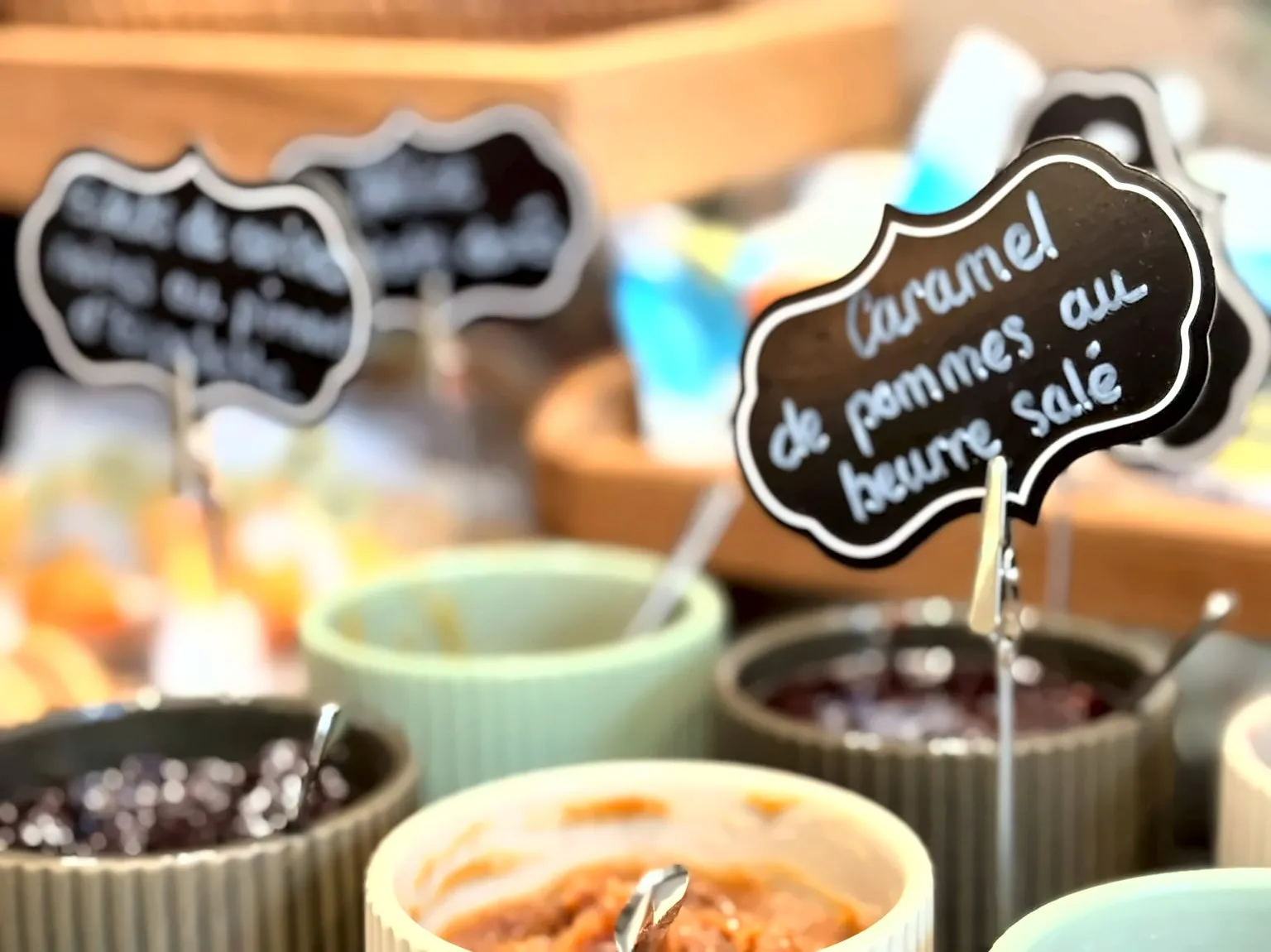 Confitures et caramel de pommes au beurre salé