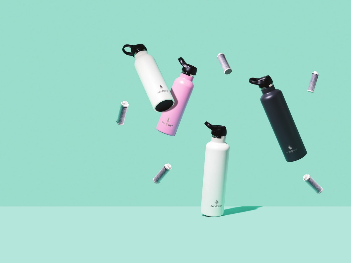 Filtering water bottles